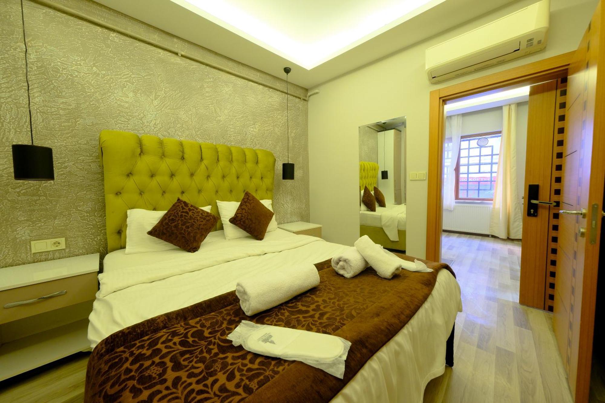 Taksim Celebi Suites Istanboel Buitenkant foto